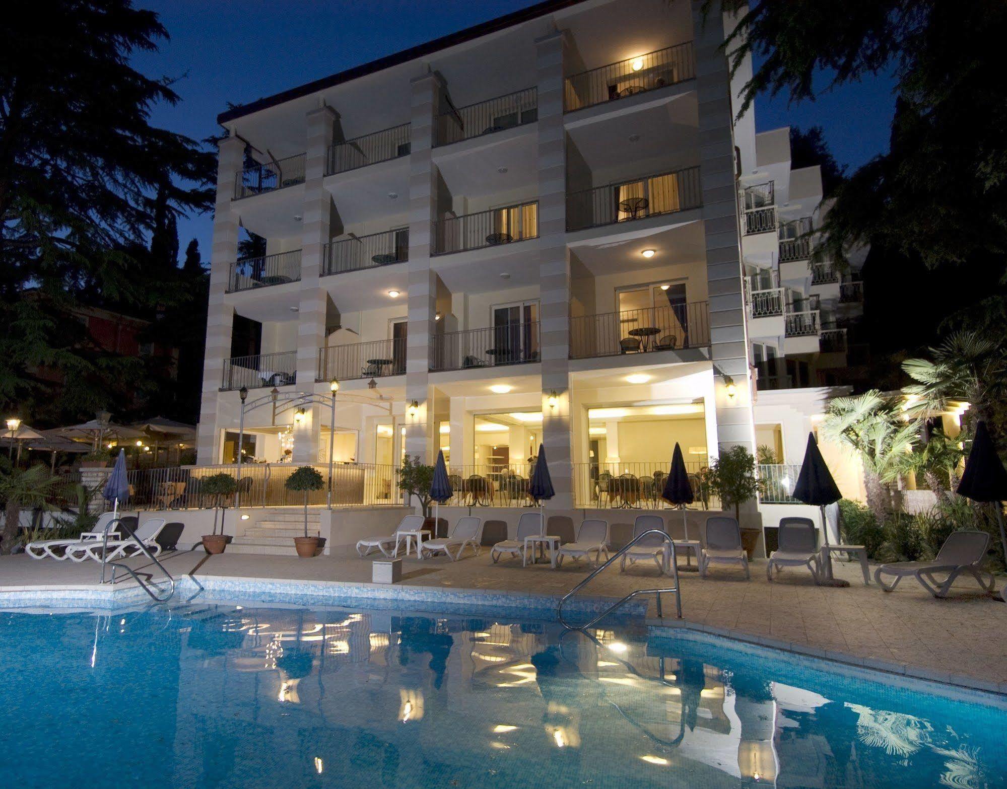 Hotel Excelsior Le Terrazze Garde Extérieur photo